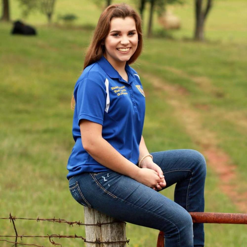 Meet your Posher, Madelyn